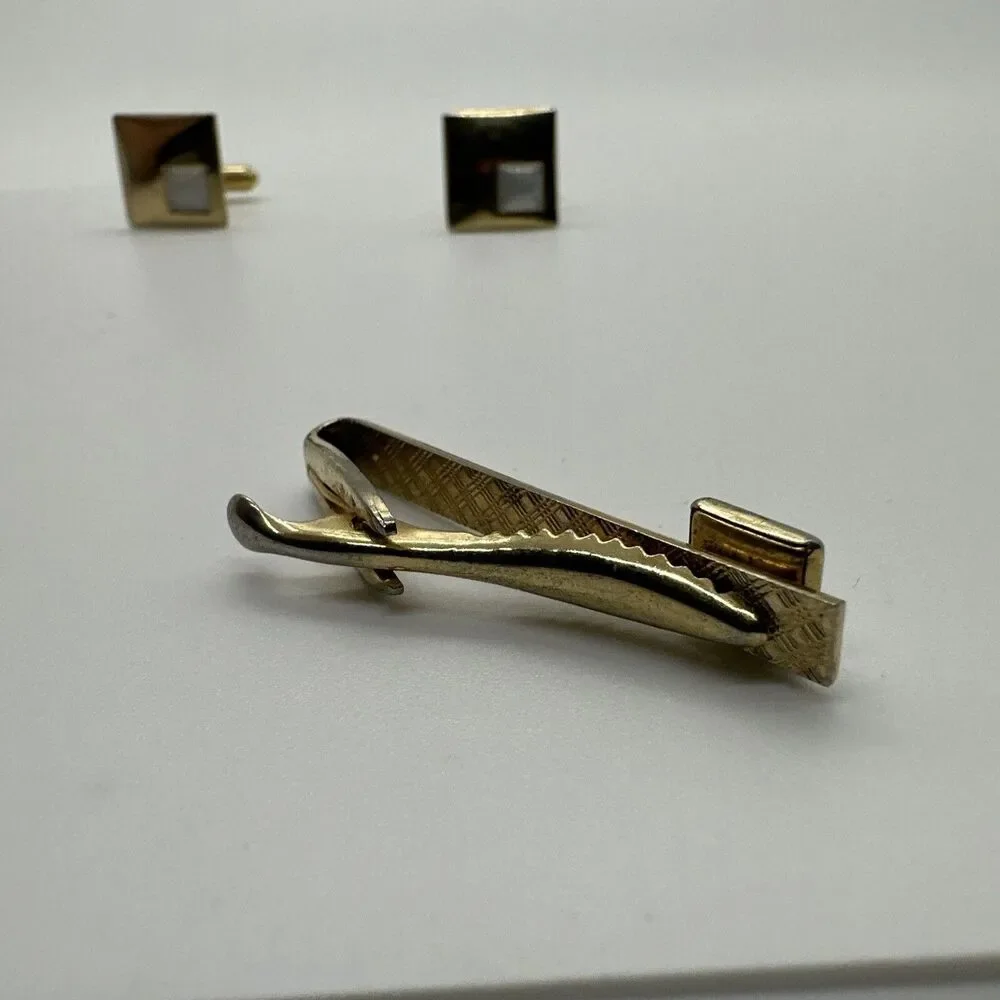 Vintage Gold Cufflinks With Matching Tie Clip White gem Antique Set